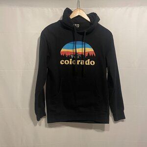 Aksels Hoodie Mens Small Black Pullover Colorado Mountain Landscape Sweatshirt